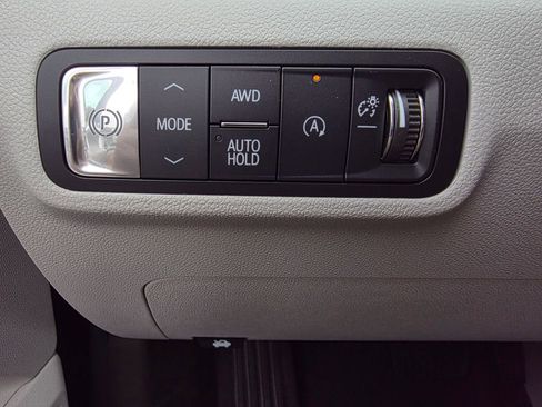 New 2026 GMC Terrain Denali AWD/4WD image 13