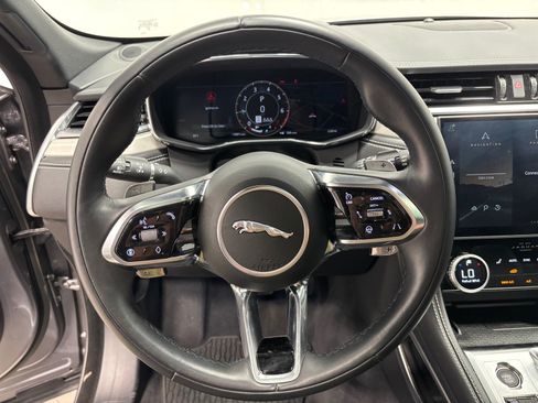 New 2026 Jaguar F-PACE R-Dynamic S AWD/4WD image 18