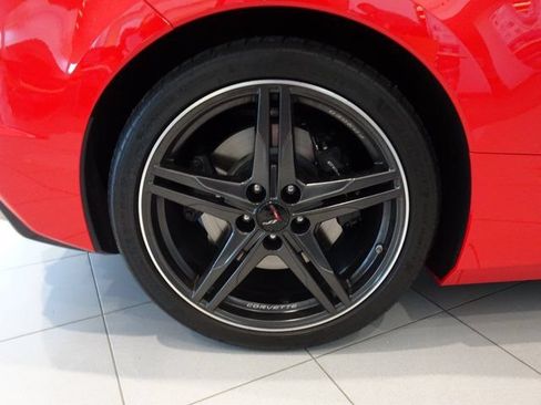 Used 2024 Chevrolet Corvette Stingray Preferred Cpe w/ Z51 Performance Package RWD image 24