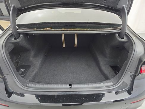 Used 2023 BMW 530i w/ Convenience Package image 12