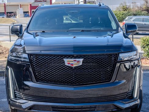 Used 2024 Cadillac Escalade ESV Sport Platinum w/ LPO, ONYX Package image 2