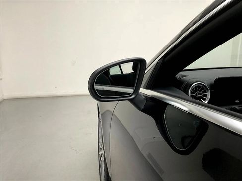 Used 2024 Mercedes-Benz CLA 250 image 38