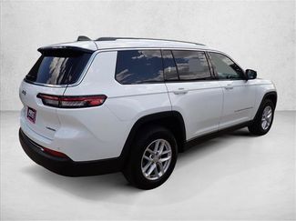 Used 2023 Jeep Grand Cherokee L Laredo w/ Trailer Tow Group (B) AWD/4WD video 4