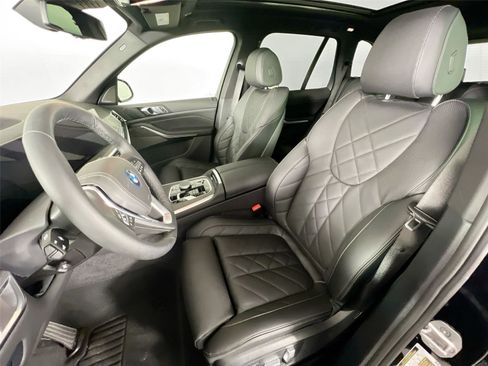 New 2026 BMW X5 xDrive50e w/ Premium Package image 20