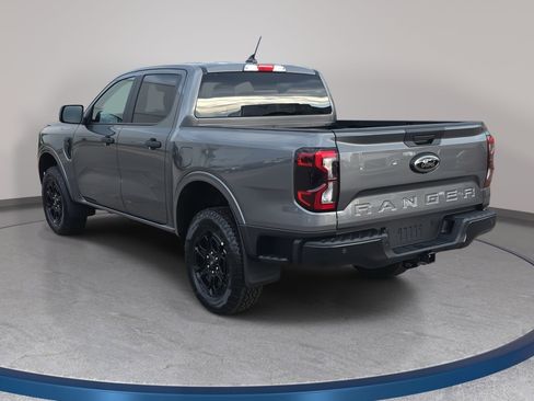 New 2026 Ford Ranger XLT w/ Black Appearance Package RWD image 7