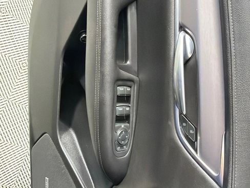 Used 2020 Cadillac XT5 Luxury w/ LPO, Floor Liner Package image 10