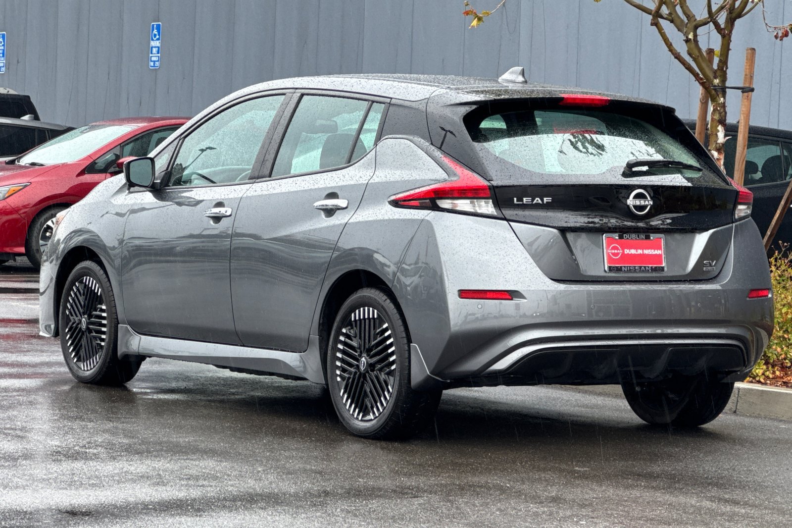 Certified 2025 Nissan Leaf SV Plus FWD image 6
