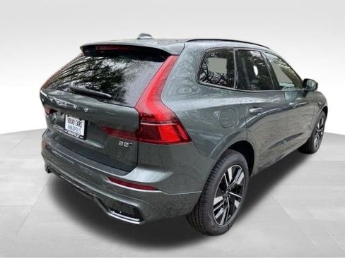 New 2026 Volvo XC60 B5 Core w/ Climate Package AWD/4WD image 7