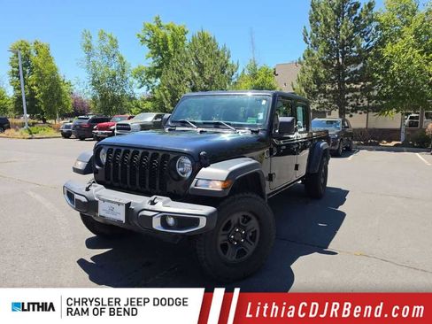 Used 2023 Jeep Gladiator Sport AWD/4WD image 1