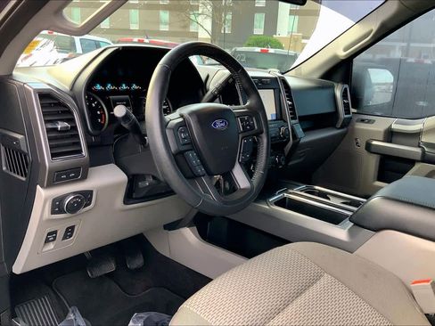 Used 2020 Ford F150 XLT w/ Equipment Group 302A Luxury image 16
