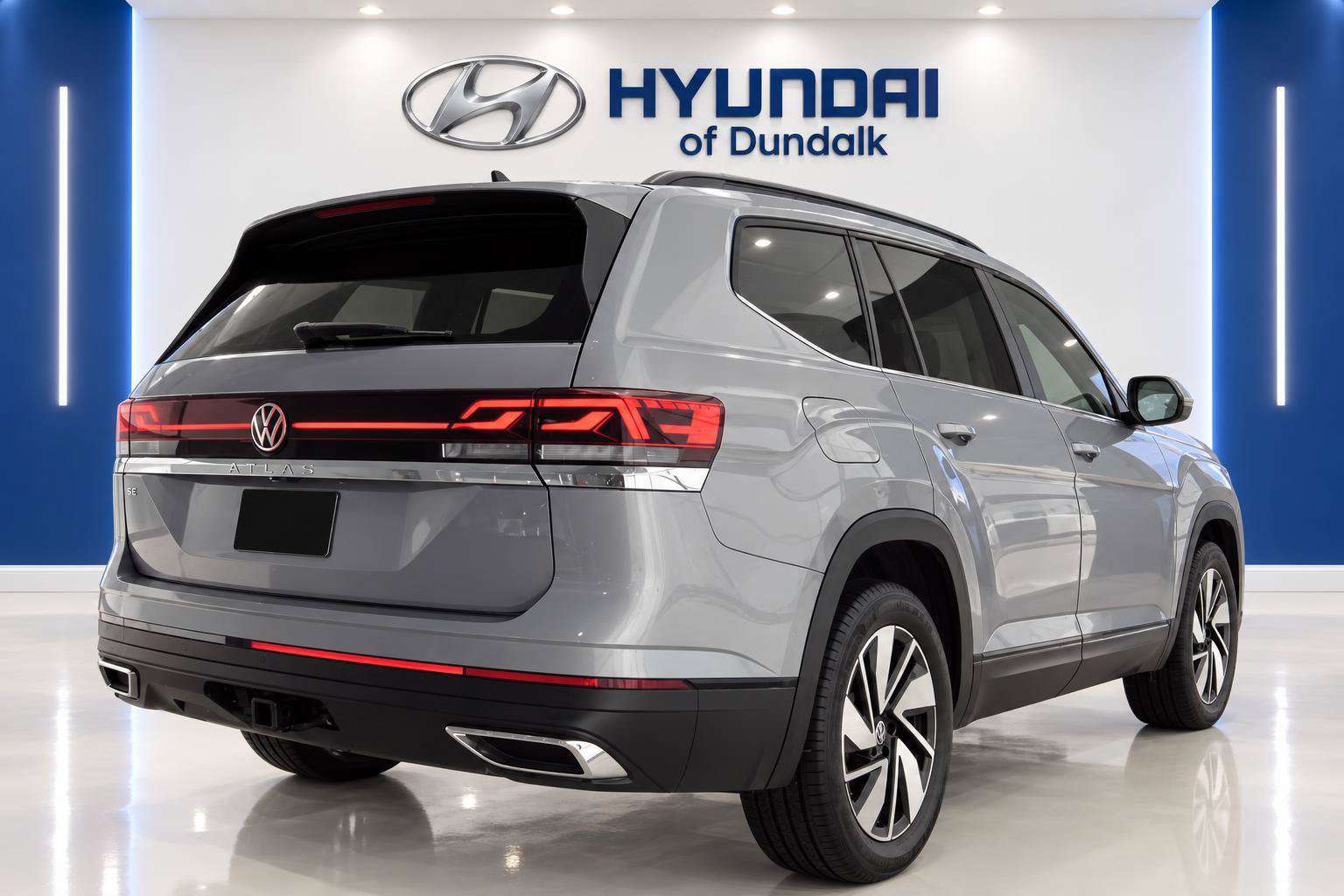 Used 2026 Volkswagen Atlas SE FWD image 4