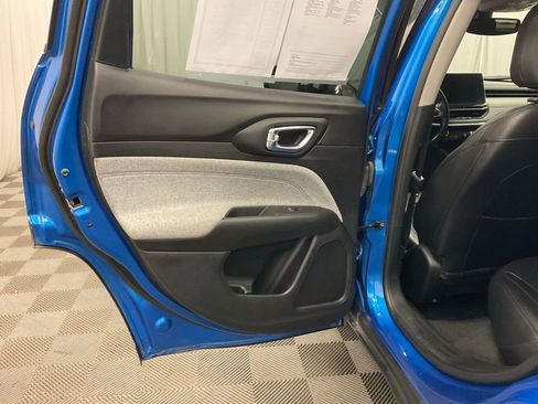 Used 2022 Jeep Compass Latitude image 20