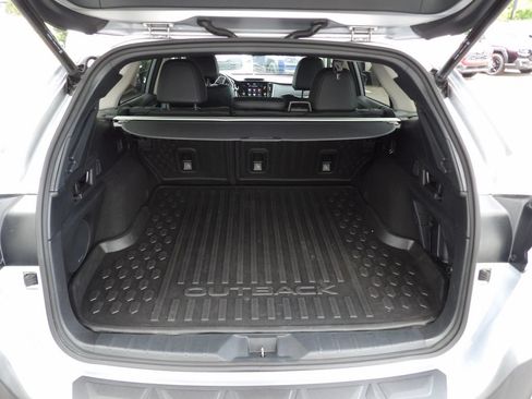 Used 2024 Subaru Outback Touring XT AWD/4WD image 28