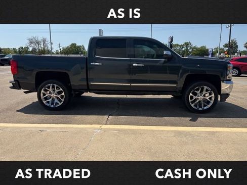 Used 2017 Chevrolet Silverado 1500 LTZ w/ Texas Edition image 7