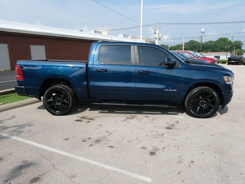Used 2023 RAM 1500 Laramie AWD/4WD image 2