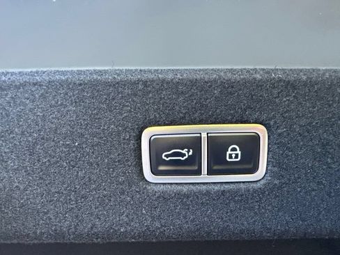 Used 2023 Hyundai Ioniq 6 SEL RWD image 26