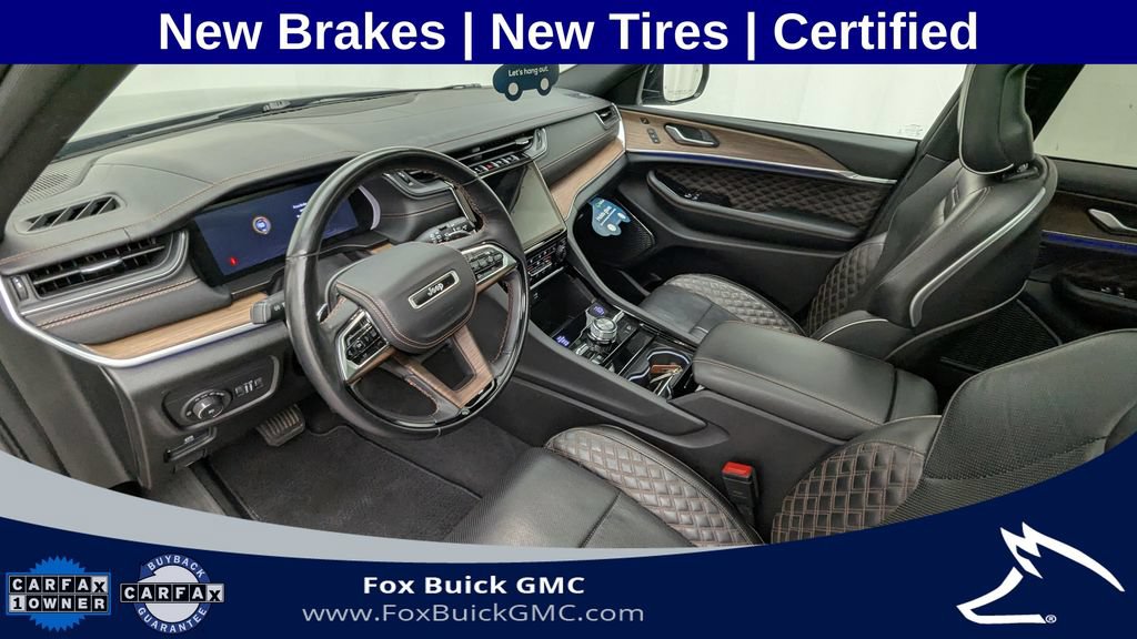 Used 2022 Jeep Grand Cherokee Summit AWD/4WD image 11