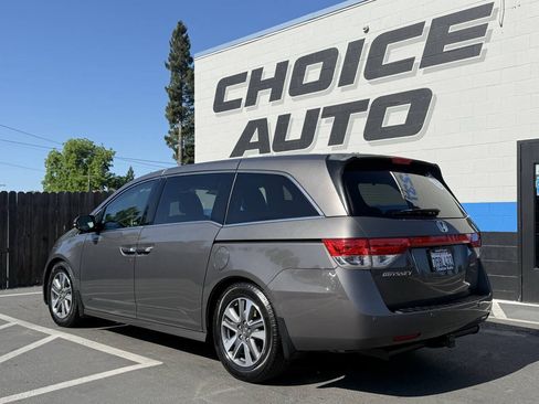Used 2014 Honda Odyssey Touring Elite image 26