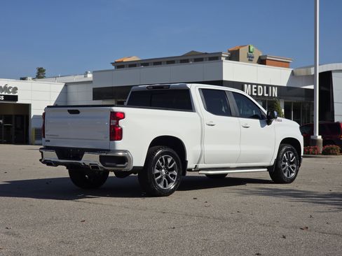 Used 2021 Chevrolet Silverado 1500 LT w/ All Star Edition Plus image 7