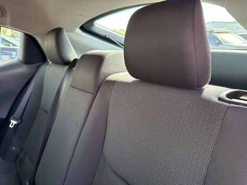 Used 2024 Toyota Prius LE FWD image 14