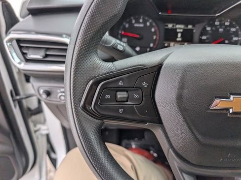 Used 2023 Chevrolet TrailBlazer LT w/ Convenience Package image 12