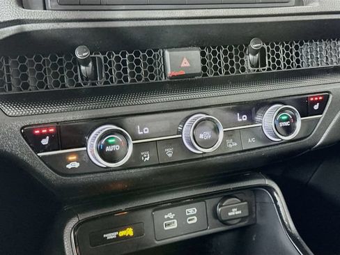 Certified 2024 Honda CR-V EX image 25