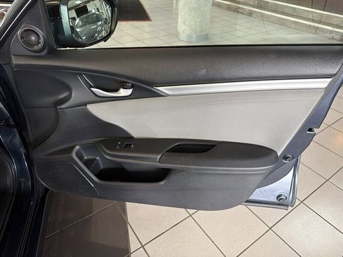 Used 2018 Honda Civic EX-T image 27