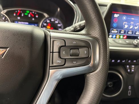 Used 2021 Chevrolet Blazer LT AWD/4WD image 32