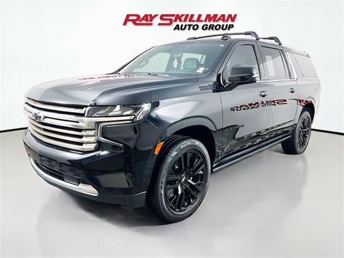 Used 2021 Chevrolet Suburban High Country w/ Premium Package image 3