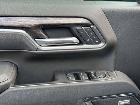 Used 2025 Chevrolet Silverado 2500 LTZ w/ LTZ Plus Package AWD/4WD image 19