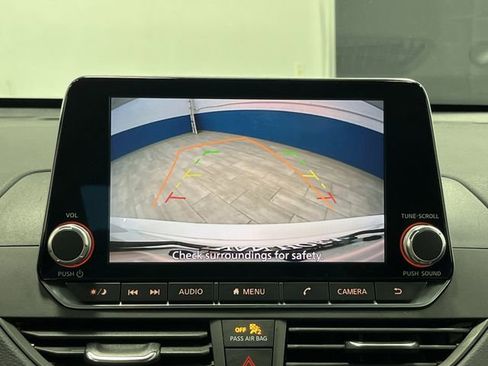 Used 2020 Nissan Altima 2.5 SV image 10