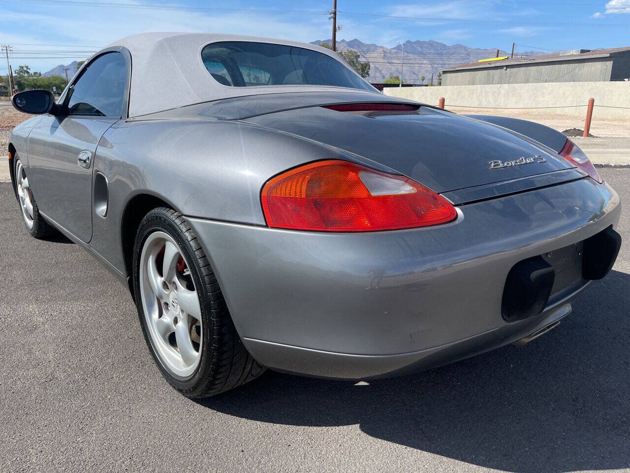 Used 2002 Porsche Boxster S RWD image 5