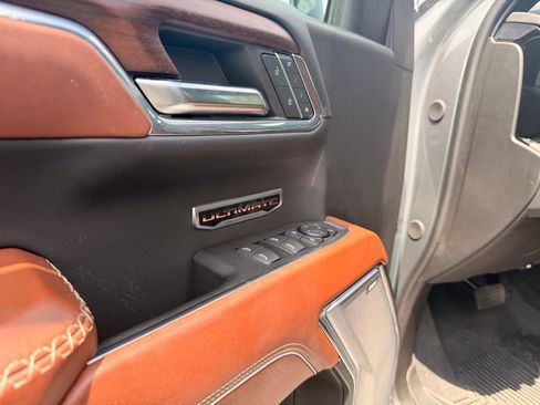 Used 2024 GMC Sierra 1500 Denali Ultimate AWD/4WD image 10