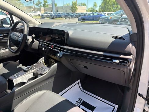 New 2026 Kia Sportage SX Prestige AWD/4WD image 12