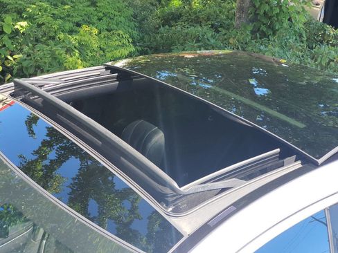 Used 2017 Mercedes-Benz S 550 4MATIC Sedan image 11