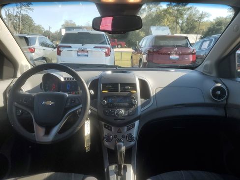 Used 2012 Chevrolet Sonic LT image 9