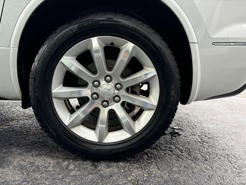 Used 2017 Buick Enclave Premium w/ Experience Buick Package image 10