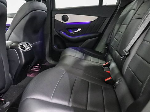 Used 2022 Mercedes-Benz GLC 300 image 19