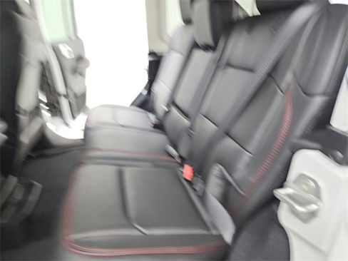 New 2026 Jeep Wrangler Unlimited Rubicon w/ Technology Group image 31