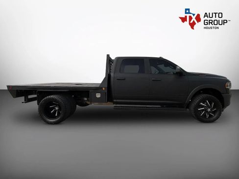 Used 2020 RAM 3500 Tradesman w/ Safety Group AWD/4WD image 8