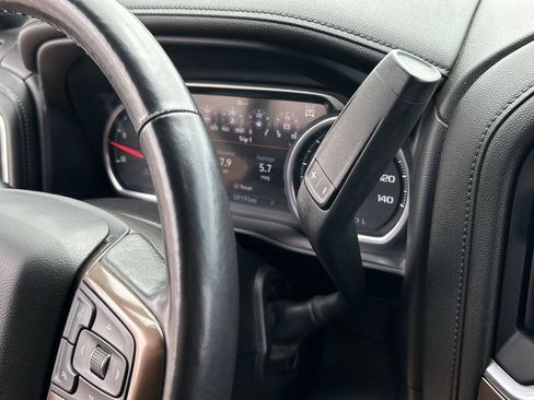 Used 2020 Chevrolet Silverado 2500 High Country w/ Z71 Off-Road Package AWD/4WD image 16