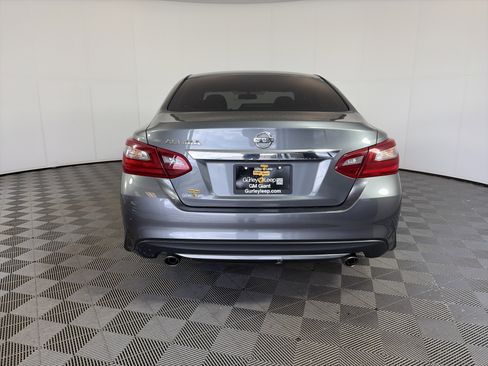 Used 2018 Nissan Altima 2.5 S w/ S Convenience Package image 5