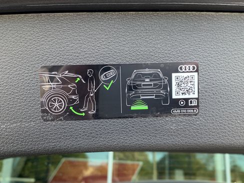 Certified 2025 Audi Q7 2.0T Premium Plus w/ Premium Plus Package image 36