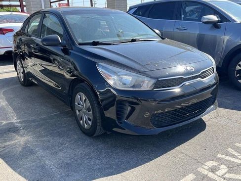 Used 2018 Kia Rio LX FWD image 1