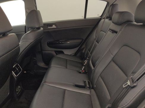 Used 2020 Kia Sportage EX FWD image 18