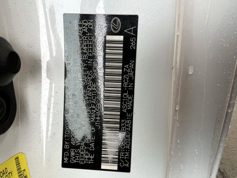 Used 2017 Lexus RC 200t F Sport image 37