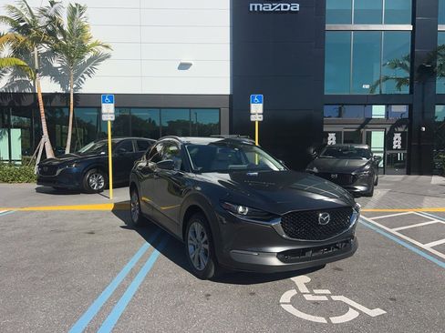 Certified 2022 MAZDA CX-30 AWD 2.5 S w/ Premium Package image 4