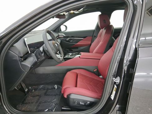 New 2026 BMW 530i w/ M Sport Package RWD image 5