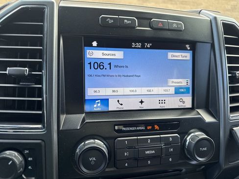 Used 2018 Ford F150 XLT w/ Equipment Group 302A Luxury image 13