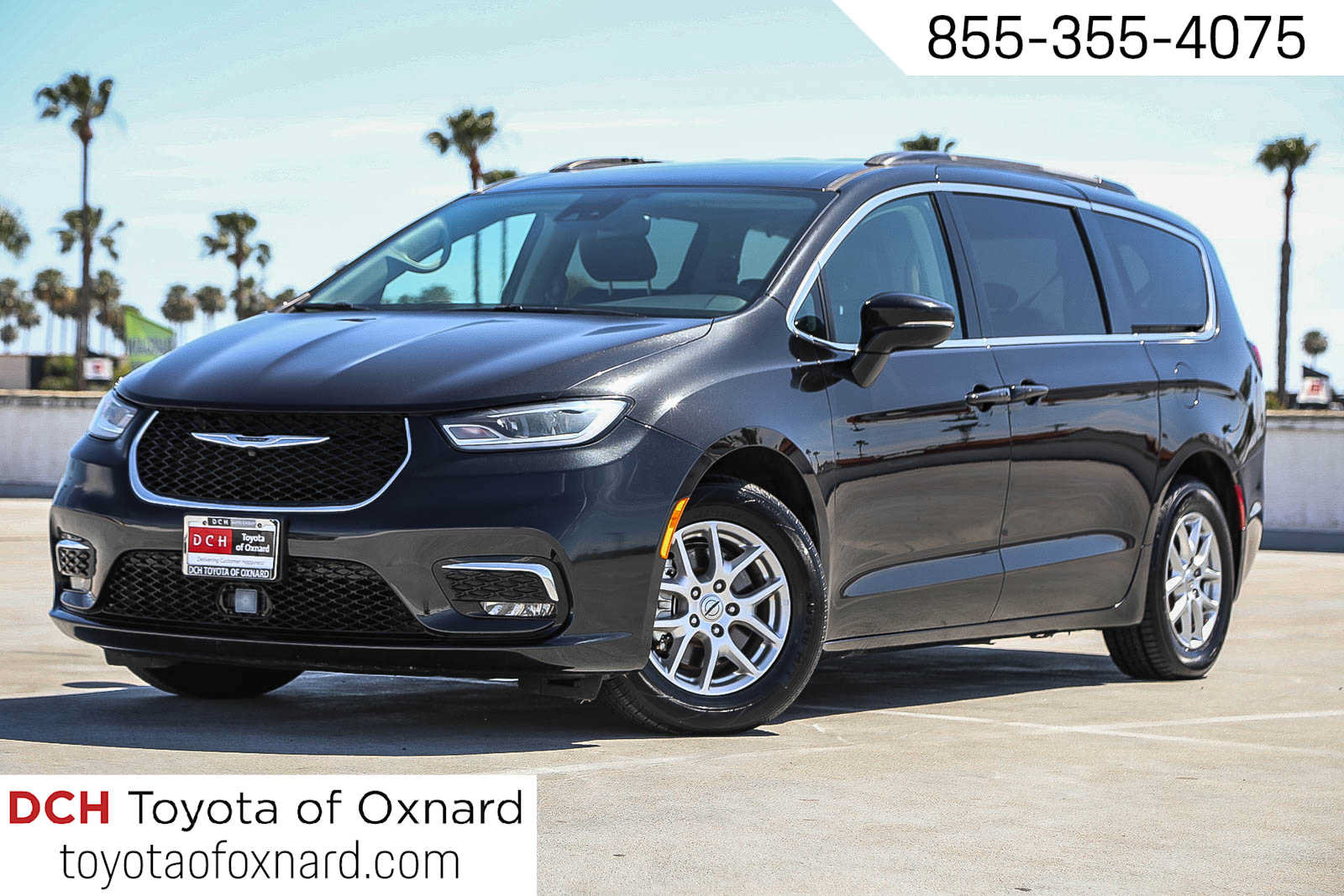 Used 2022 Chrysler Pacifica Touring-L FWD image 1